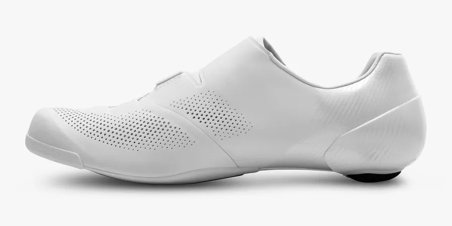 Airy synthetic leather