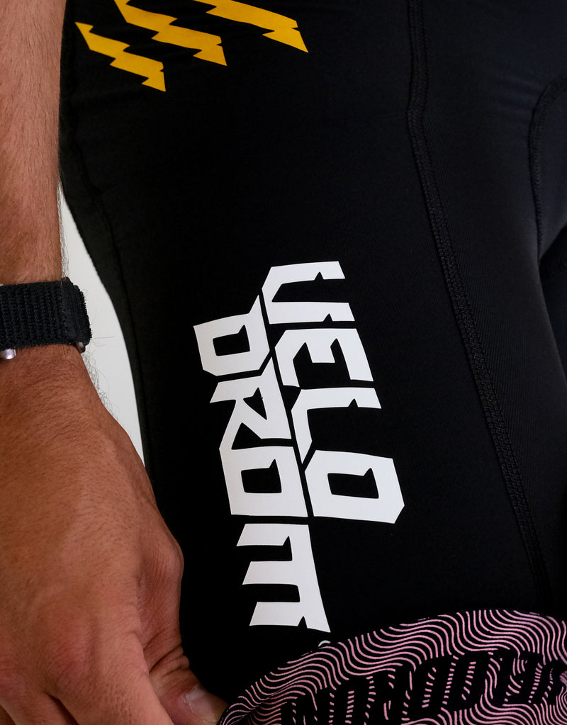 SPECIFIC SILICONE GRIPPING PATTERN