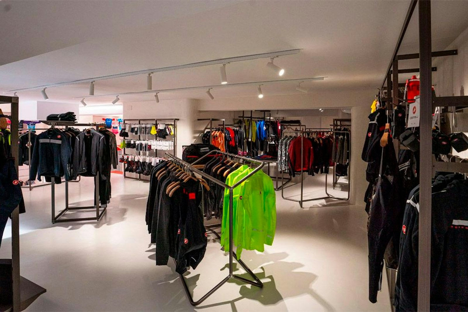 CASTELLI STORE GIRONA