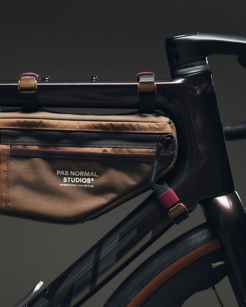 Pas Normal Studios × PORTER | Velodrom | Velodrom CC